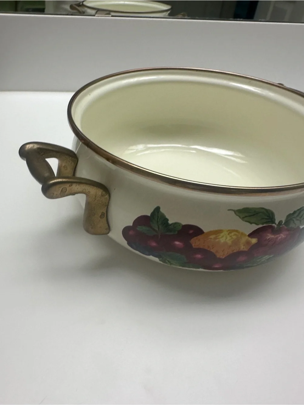 Vintage Lincoware Ceramic Dish with Lid (NWOT)